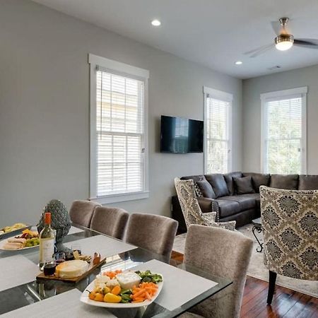 111 Waldburg Street Beautifully Renovated Historic 5 Bedroom 5 Bath Savannah Dış mekan fotoğraf